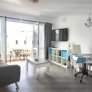 https://apartamento-ancla-ii-old-town-playa-chica.in-canary-islands.com