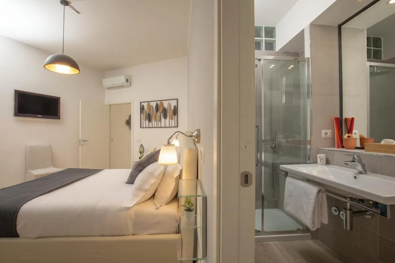 Apartment Vatican 84 Rome